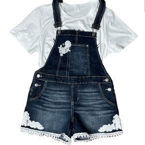Girls size 14/16 overhaul shorts with lace embellishment unique teen girl shorts
